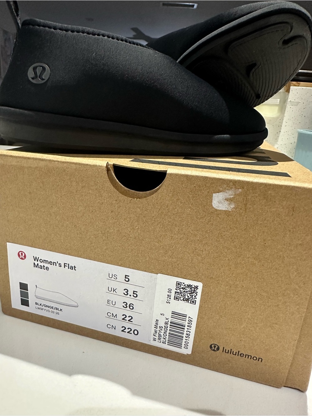 lululemon athletica Women's Flat Mate Slip-On in Black
